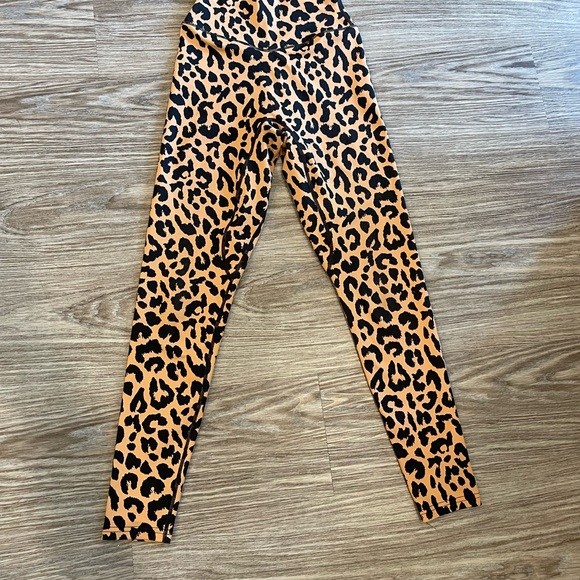 Balance Athletica Ascend Leggings - Picture 3 of 4